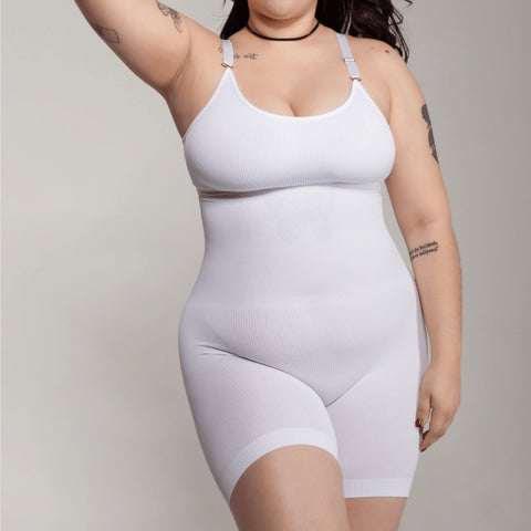 Catsuit Corto Modelador con Tazas