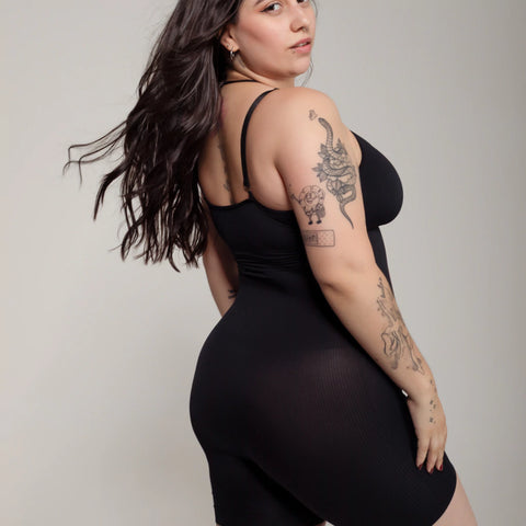 Catsuit Corto Modelador con Tazas