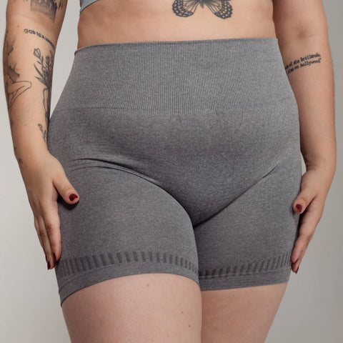 Short Push Up con Levanta Cola